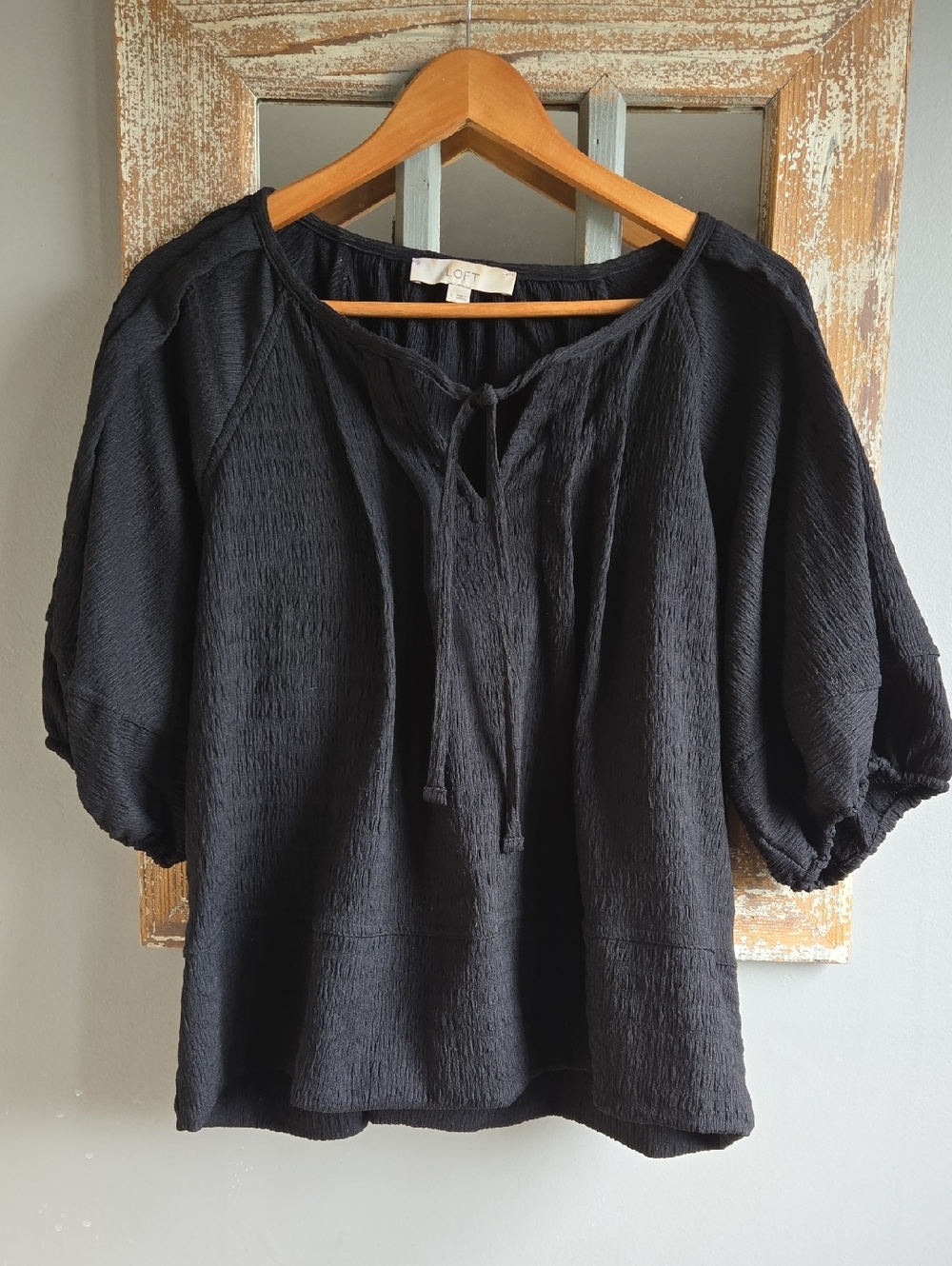 NWOT LOFT Black Textured Tie-Neck Peasant Blouse